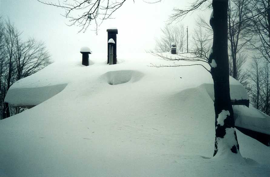 Originali/rifugiodietro.jpg